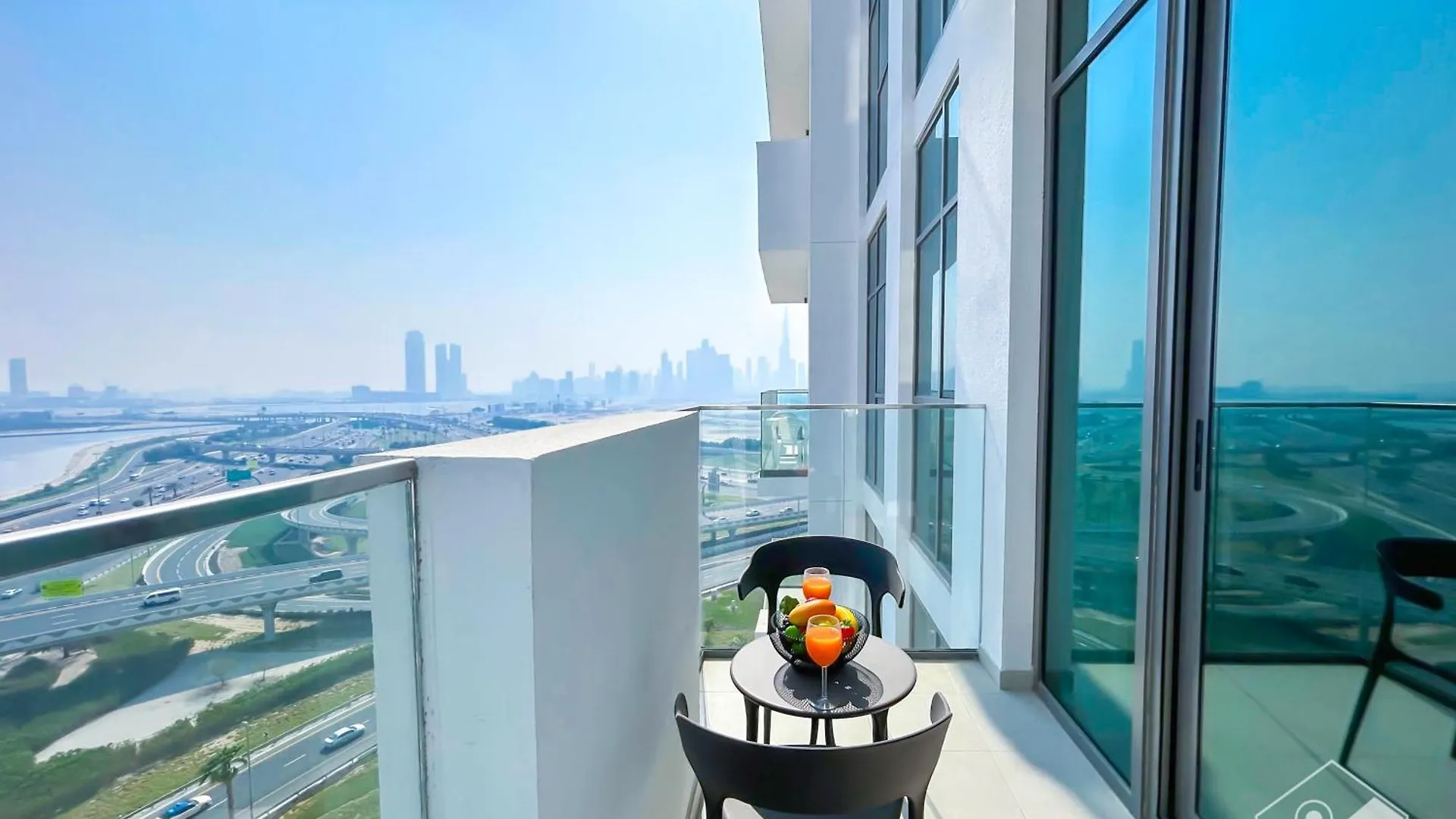 Cozy 1Br With Balcony & Views In Azizi Fawad Διαμέρισμα Ντουμπάι Ηνωμένα Αραβικά Εμιράτα